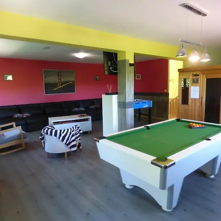 Brinchette Avec Piscine Intérieure * Bar-les-Buzancy